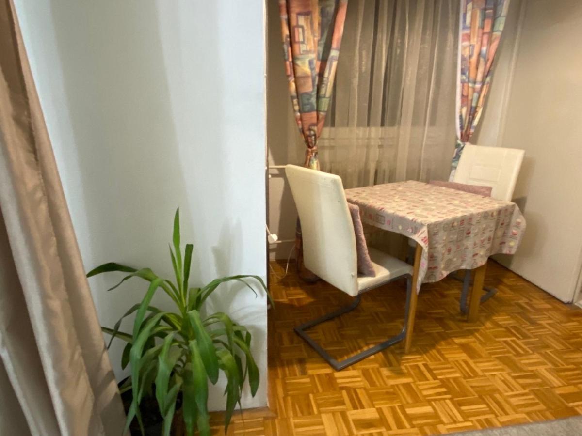Apartament Dan I Noc Banja Luka Zewnętrze zdjęcie